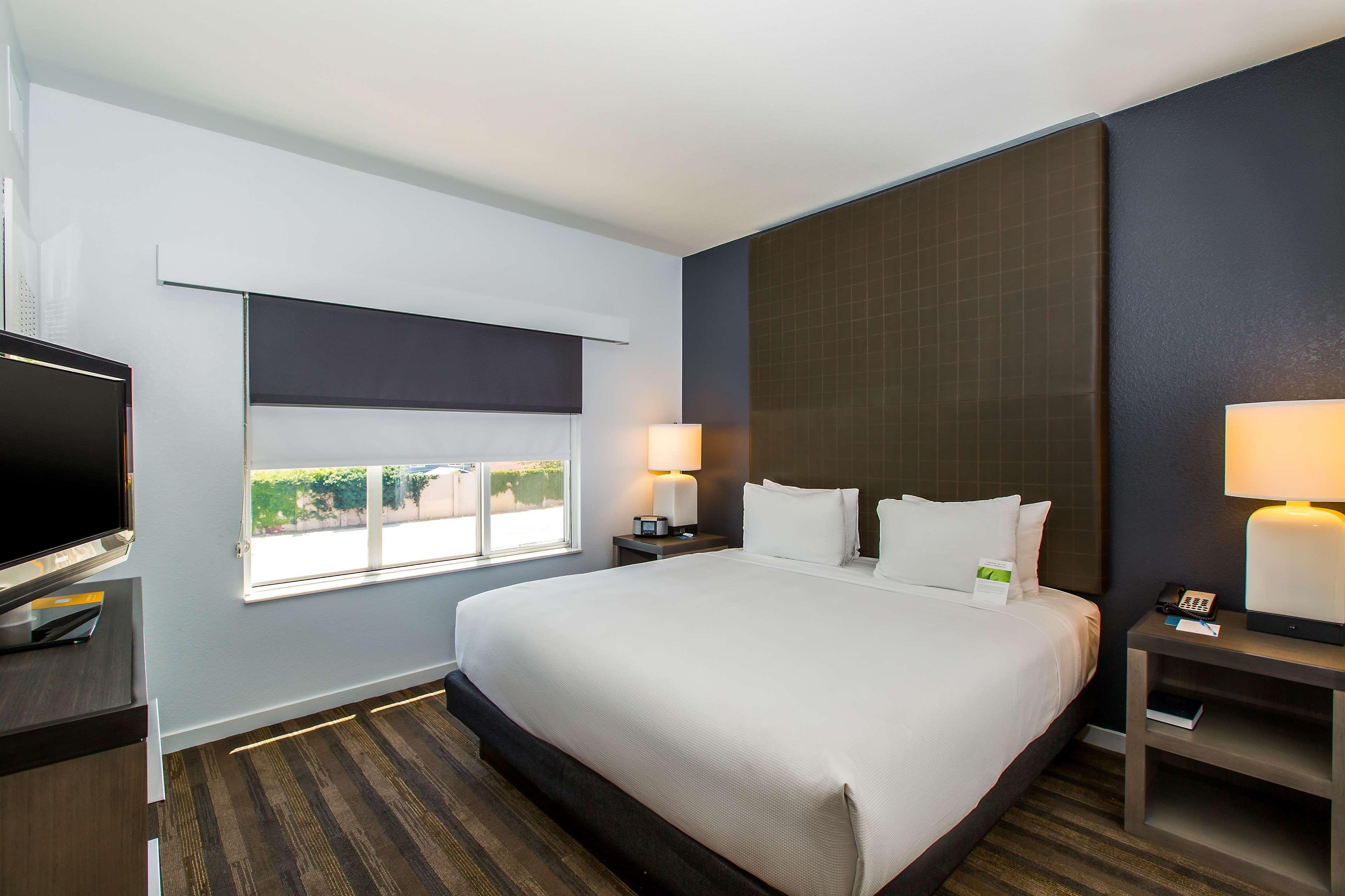 Hyatt House 3*